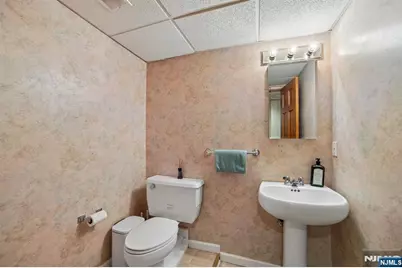 7 Royal Park Terrace, Hillsdale, NJ 07642 - Photo 36