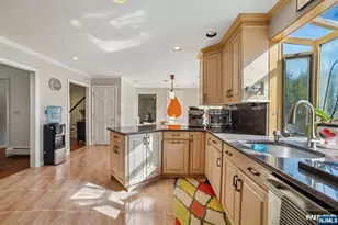 7 Royal Park Terrace, Hillsdale, NJ 07642 - Photo 14