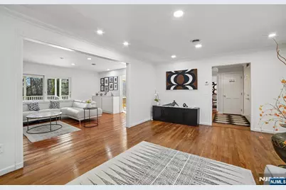 7 Royal Park Terrace, Hillsdale, NJ 07642 - Photo 8