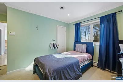 7 Royal Park Terrace, Hillsdale, NJ 07642 - Photo 30