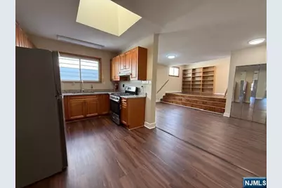 234 Paterson Avenue 1 #1, East Rutherford, NJ 07073 - Photo 4