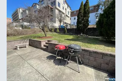 218 11th Street 1 Floor #1 Floor, Palisades Park, NJ 07650 - Photo 10