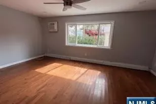 242 Commercial Ave 1st Floor, Palisades Park, NJ 07650 - Photo 12