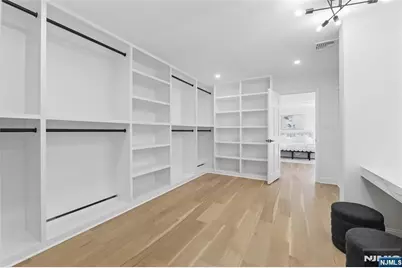 708 Windswept Lane, Franklin Lakes, NJ 07417 - Photo 32