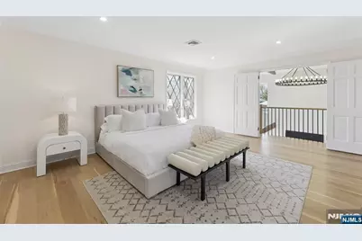 708 Windswept Lane, Franklin Lakes, NJ 07417 - Photo 28