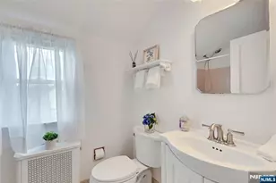 133 Willow Ave, Hackensack, NJ 07601 - Photo 20