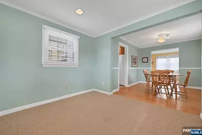 133 Willow Avenue, Hackensack, NJ 07601 - Photo 10