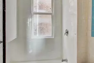 70 S 9th St, Newark, NJ 07107 - Photo 12