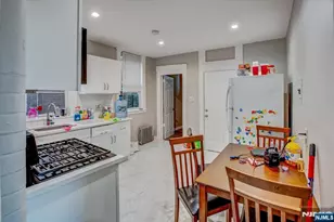 70 S 9th St, Newark, NJ 07107 - Photo 24