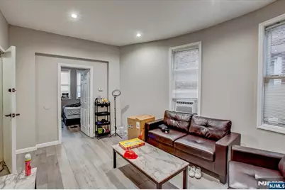 70 S 9th Street, Newark, NJ 07107 - Photo 20