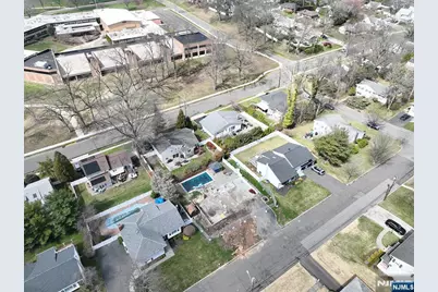 43 Poplar Avenue, Oradell, NJ 07649 - Photo 2