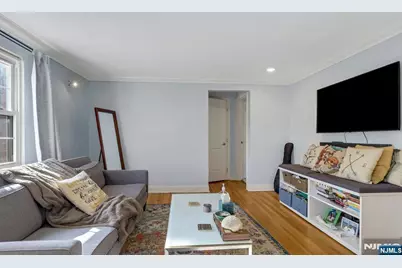 190 Knickerbocker Road #10, Englewood, NJ 07631 - Photo 6