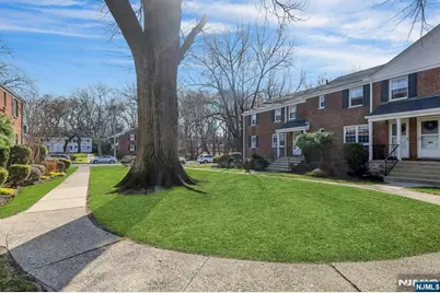 190 Knickerbocker Road #10, Englewood, NJ 07631 - Photo 20