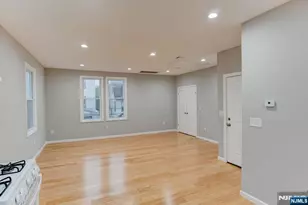 229 21st St, Irvington, NJ 07111 - Photo 6
