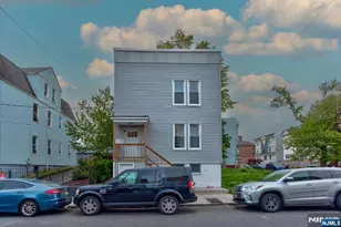 229 21st St, Irvington, NJ 07111 - Photo 2