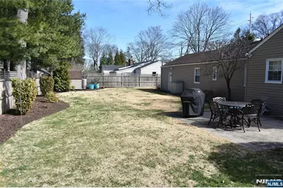 668 Hillsdale Avenue, Hillsdale, NJ 07642 - Photo 16