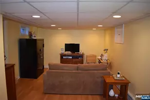 668 Hillsdale Ave, Hillsdale, NJ 07642 - Photo 14