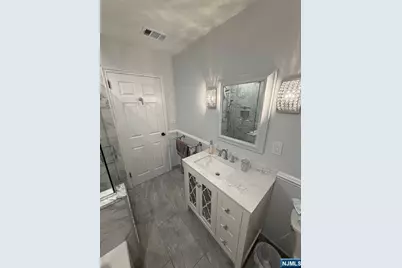 668 Hillsdale Avenue, Hillsdale, NJ 07642 - Photo 12