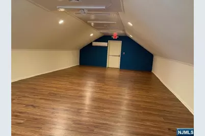 37 Riveredge Road, Tenafly, NJ 07670 - Photo 6