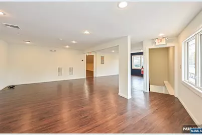 37 Riveredge Road, Tenafly, NJ 07670 - Photo 14