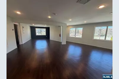 37 Riveredge Road, Tenafly, NJ 07670 - Photo 2