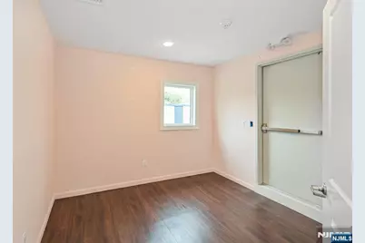 37 Riveredge Road, Tenafly, NJ 07670 - Photo 10