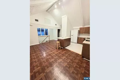 55 Cottage Place, East Rutherford, NJ 07073 - Photo 4