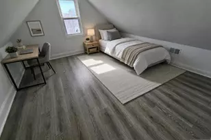 611 New York Ave, Lyndhurst Township, NJ 07071 - Photo 4