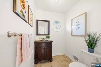 368 Central Avenue, Caldwell, NJ 07006 - Photo 24