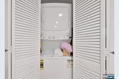 497 Oakdene Avenue, Ridgefield, NJ 07657 - Photo 22