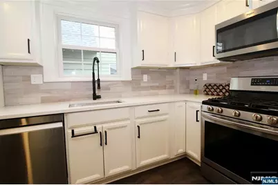 101 Brookside, Hawthorne, NJ 07506 - Photo 30