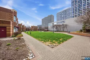 100 Old Palisade 2313, Fort Lee, NJ 07024 - Photo 6