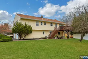 81 Queen Ct, Hillsdale, NJ 07642 - Photo 44