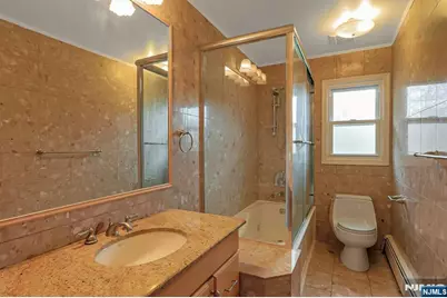 81 Queen Court, Hillsdale, NJ 07642 - Photo 28