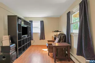 81 Queen Ct, Hillsdale, NJ 07642 - Photo 32