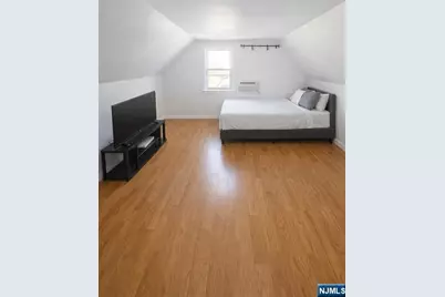 832 Parker Street, Newark, NJ 07104 - Photo 16