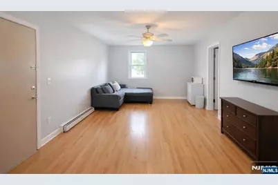 832 Parker Street, Newark, NJ 07104 - Photo 2