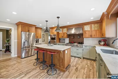 26 Valley Lane, Upper Saddle River, NJ 07458 - Photo 8