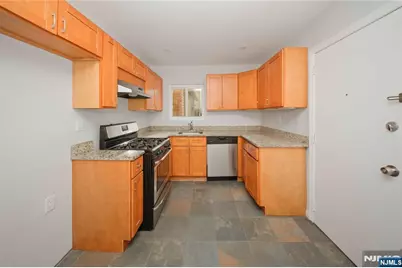 437 Elm Street 1L #1L, Kearny, NJ 07032 - Photo 6