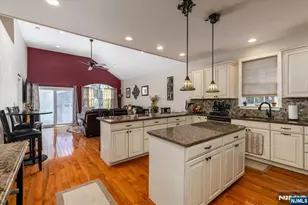 431 Union Ave, Rutherford, NJ 07070 - Photo 14