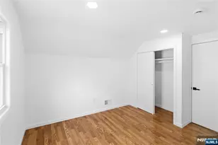 116 Washington Pl, Teaneck Township, NJ 07666 - Photo 18