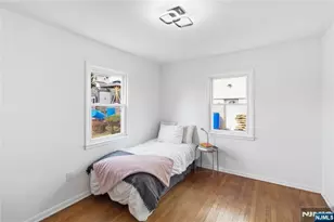 116 Washington Pl, Teaneck Township, NJ 07666 - Photo 10