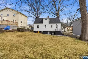 116 Washington Pl, Teaneck Township, NJ 07666 - Photo 26