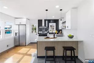 116 Washington Pl, Teaneck Township, NJ 07666 - Photo 8