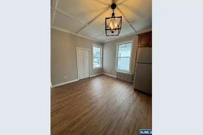 146 Godwin Avenue 2 #2, Midland Park, NJ 07432 - Photo 2