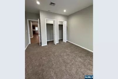 146 Godwin Avenue 2 #2, Midland Park, NJ 07432 - Photo 10
