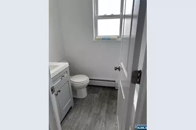 570 Fairview Avenue 14 #14, Fairview, NJ 07022 - Photo 10