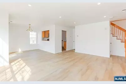 1430 Westgate Drive 8201 #8201, Fort Lee, NJ 07024 - Photo 2