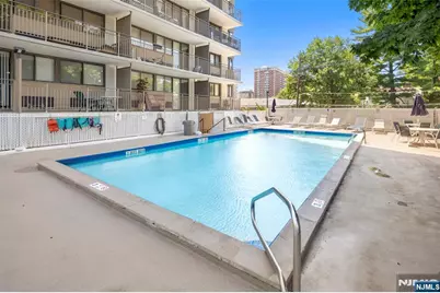 235 Prospect 11A #11A, Hackensack, NJ 07601 - Photo 24