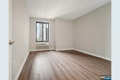 295 Polifly Road 109 #109, Hackensack, NJ 07601 - Photo 12